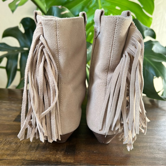 Zara Fringe Cream Suede Ankle Boots EU39 US8 ‘Display Shoes’ - Picture 8 of 17